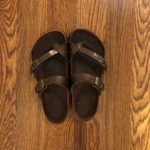 Birkenstock Mayari Glossy Brown